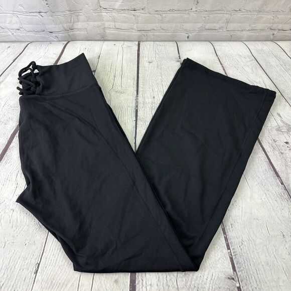 Fabletics Women's High-Waisted Strappy Bootcut Pants Black‎ Size Large NWT - Picture 1 of 10